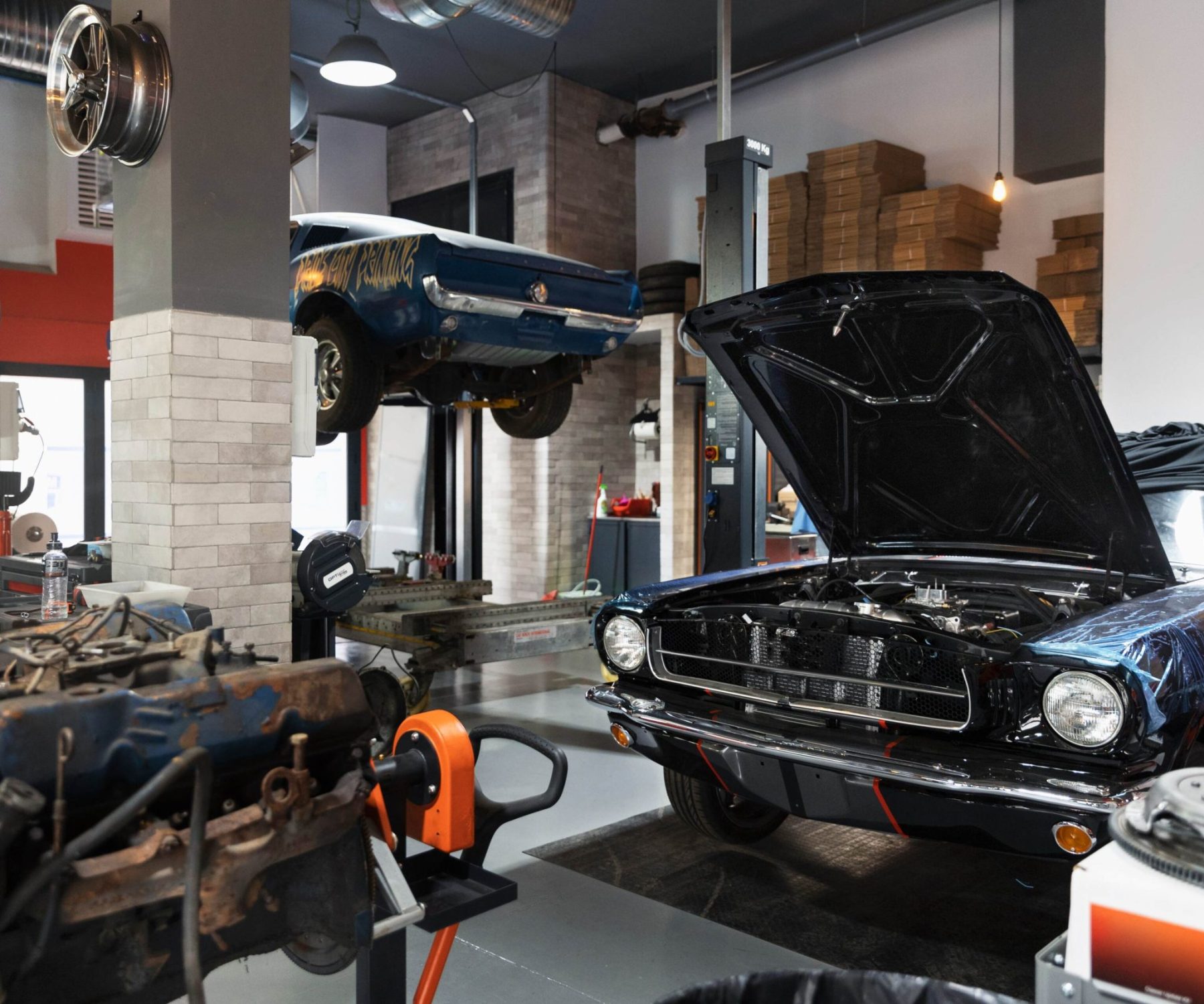 car-being-taking-care-workshop (1) (1)